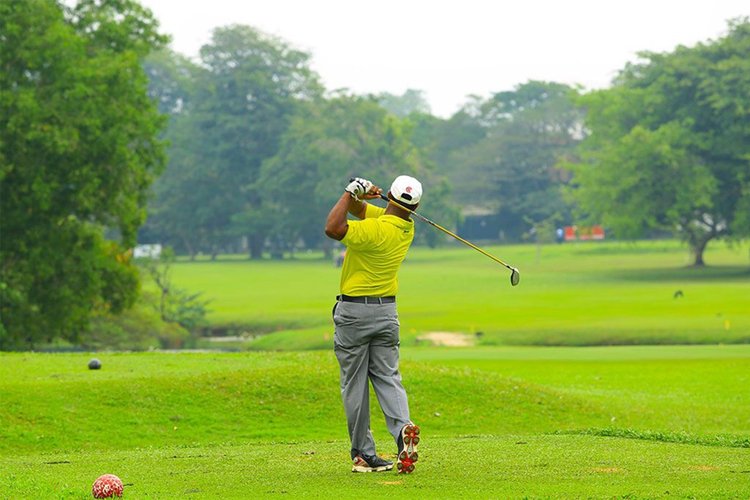 GOLF & CRICKET TOURS